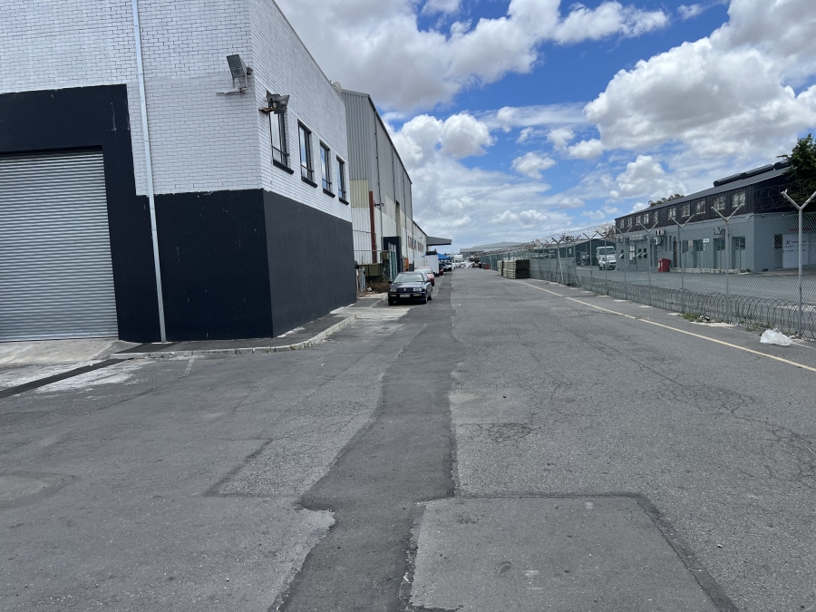 To Let commercial Property for Rent in Blackheath Industrial Western Cape